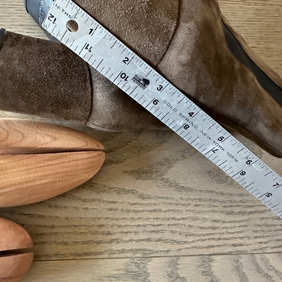 SAINT LAURENT BROWN SUEDE BOOTS 36 - Picture 7 of 8